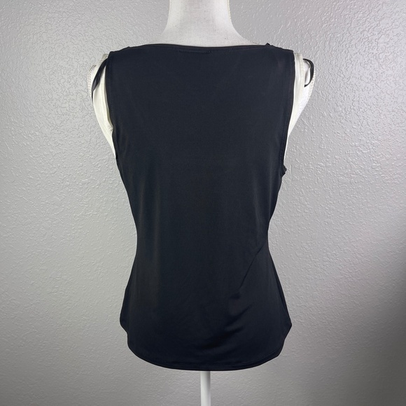 Black & white top with necklace attached - Picture 5 of 9